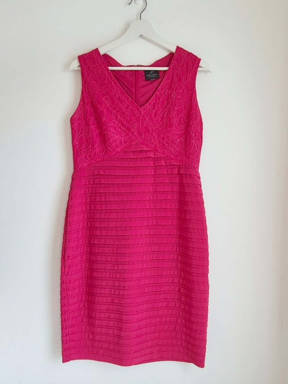 Adrianna Papell Fuchsia Pink Lace Pintuck Sheath Cocktail Dress M